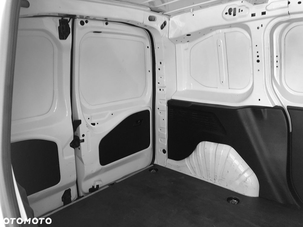 Toyota Proace City - 23