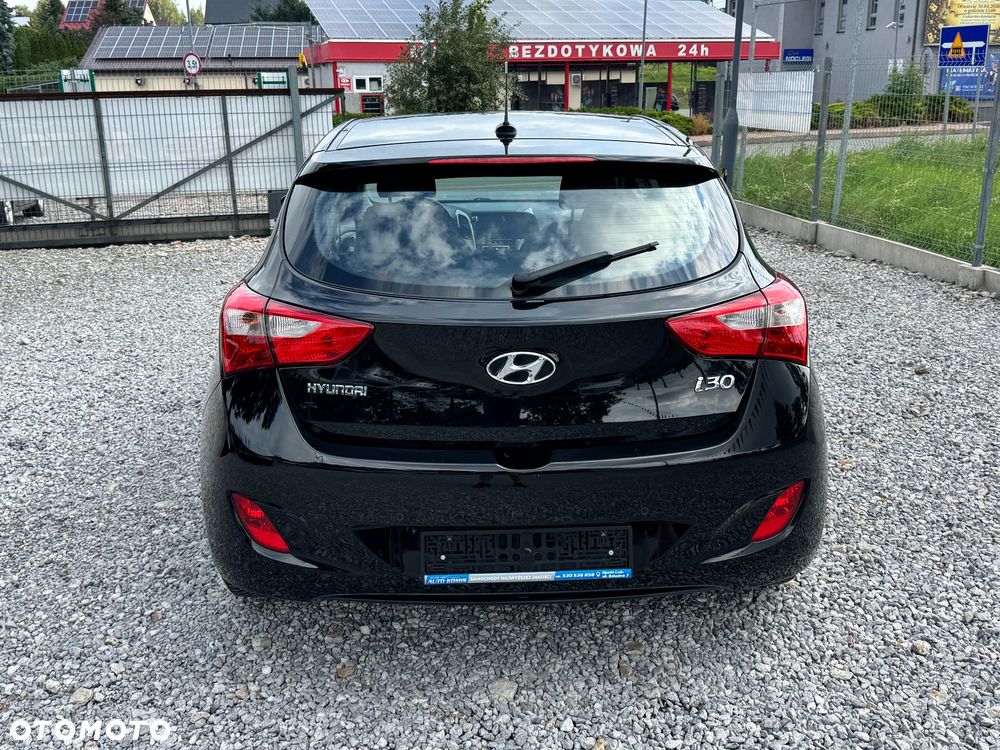 Hyundai i30 - 12