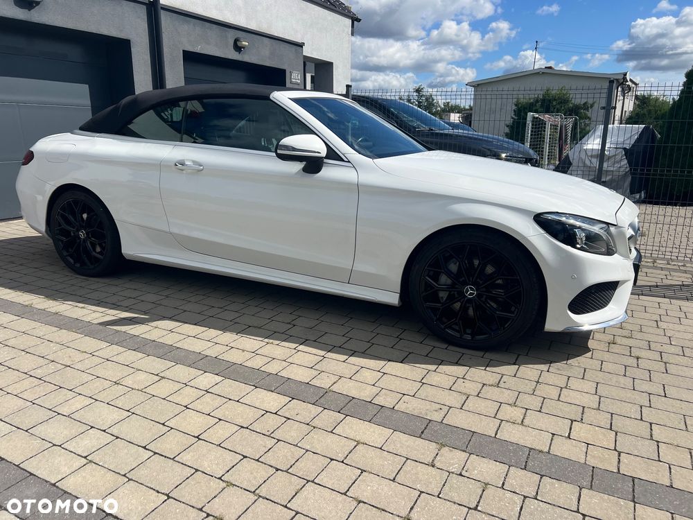Mercedes-Benz Klasa C 300 9G-TRONIC AMG Line - 6