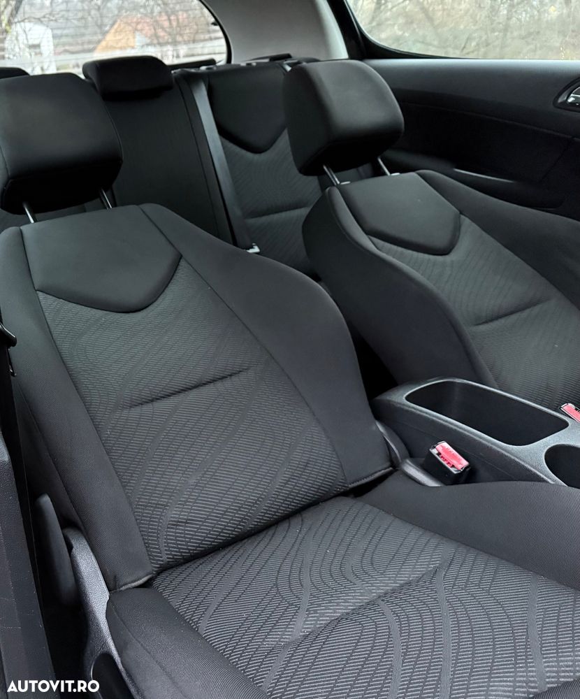 Peugeot 308 e-HDi FAP 115 Stop&Start Style - 28