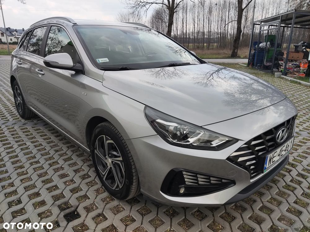 Hyundai i30 1.5 T-GDI 48V Comfort DCT - 2