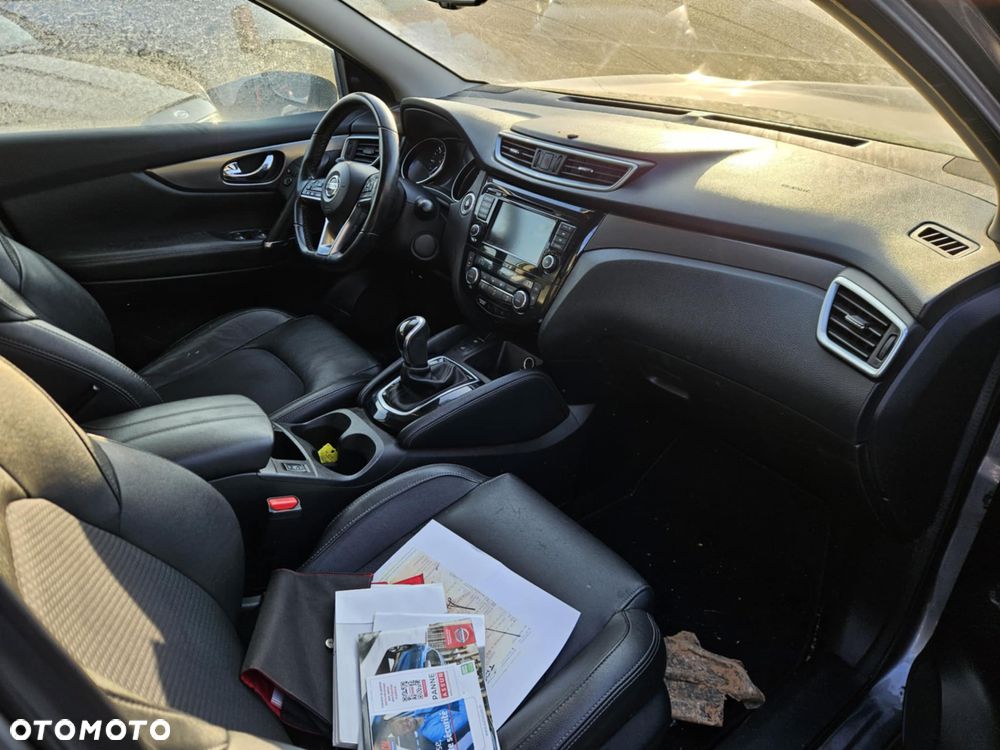 Nissan Qashqai 1.5 dCi DCT TEKNA - 8