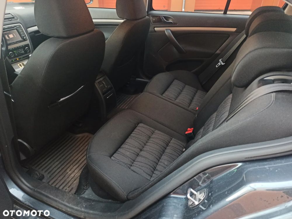 Skoda Octavia 1.8 T FSI Elegance - 8