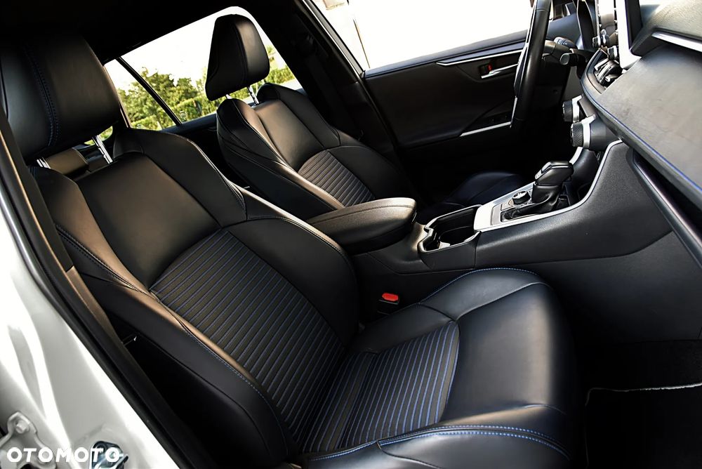 Toyota RAV4 2.5 Hybrid Selection 4x4 - 19