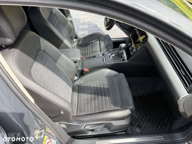 Volkswagen Passat 2.0 TSI BMT Highline DSG - 17