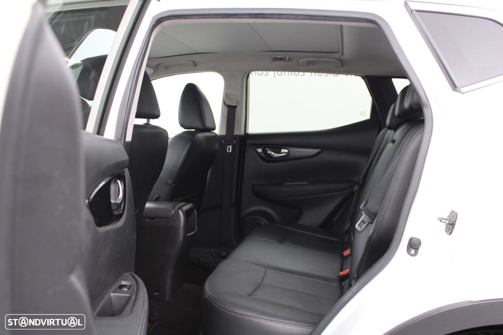 Nissan Qashqai 1.6 dCi 360 - 21