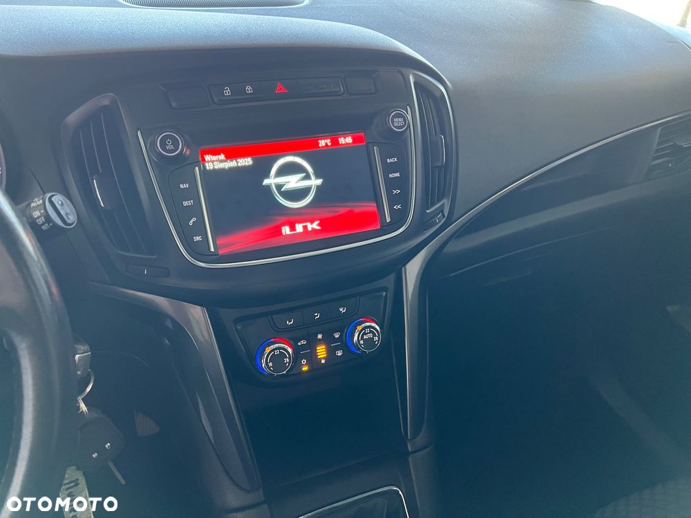 Opel Zafira - 14