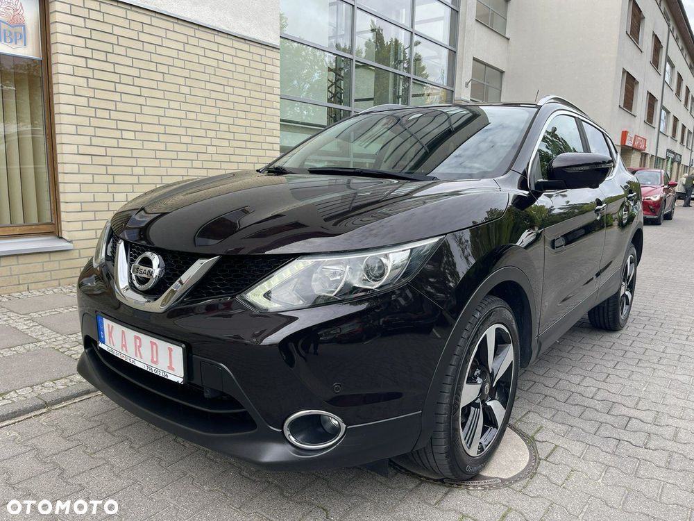 Nissan Qashqai - 1