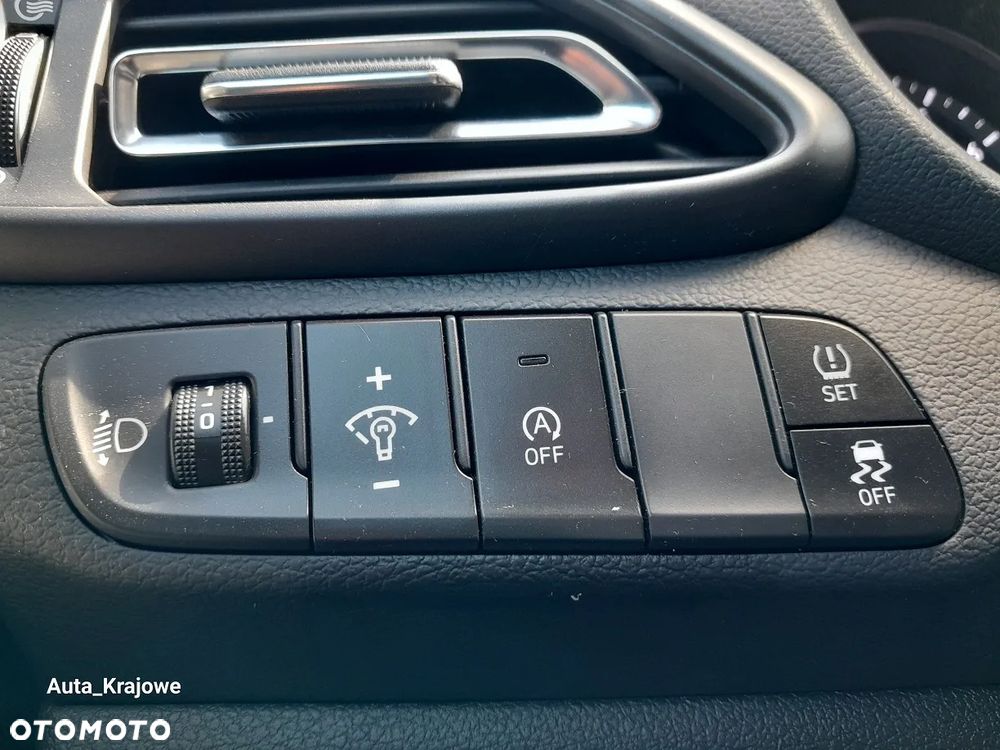 Hyundai i30 1.0 T-GDI Smart - 27
