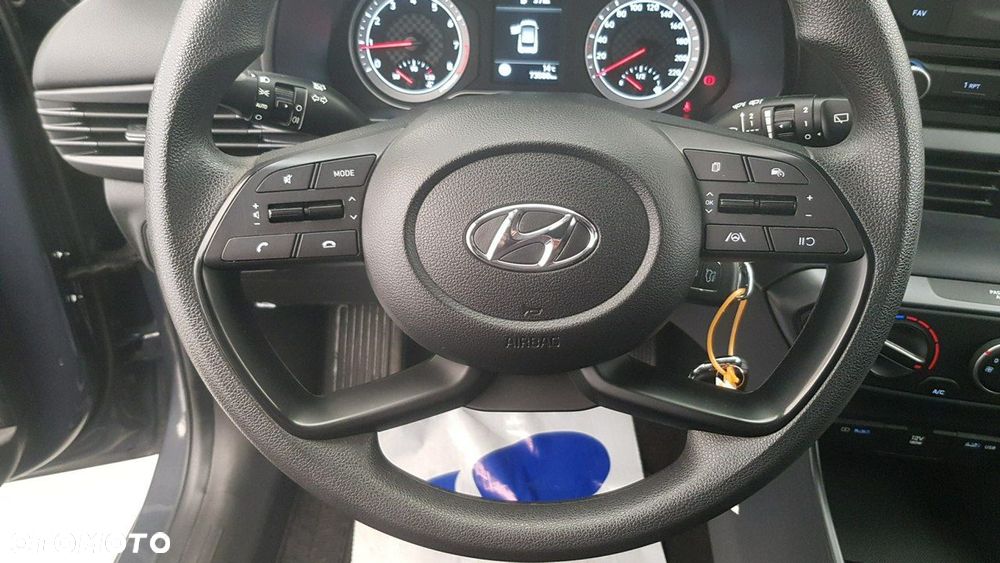 Hyundai i20 - 22