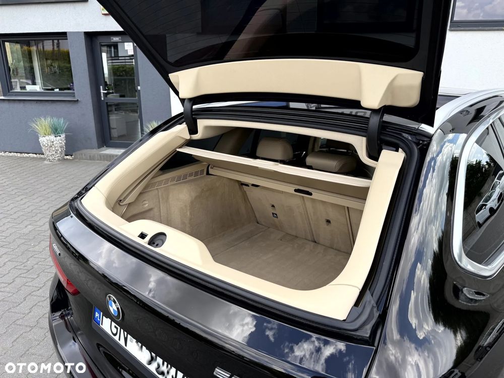 BMW Seria 5 520d xDrive Luxury Line - 29