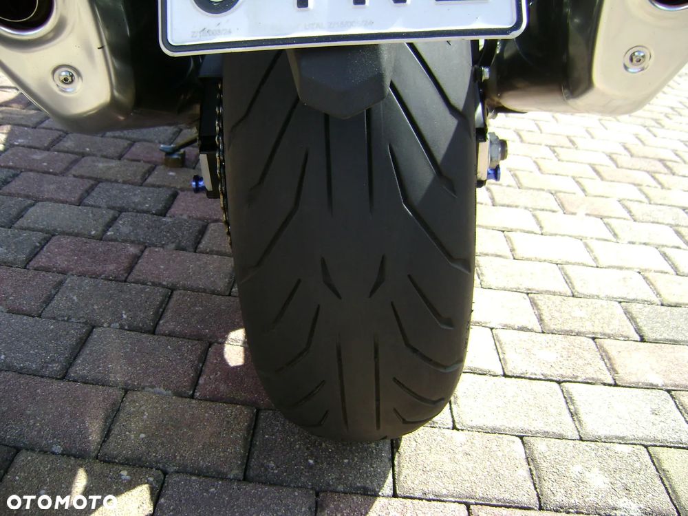 Suzuki Hayabusa - 14