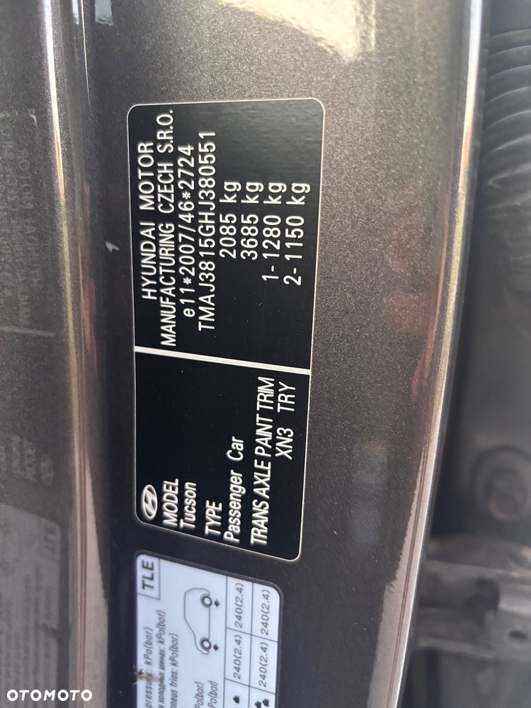 Hyundai Tucson blue 1.7 CRDi 2WD DCT Premium - 37