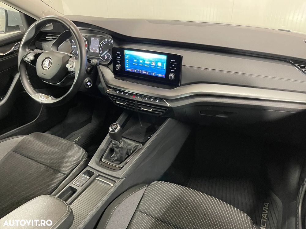 Skoda Octavia 1.5 TSI Ambition - 8