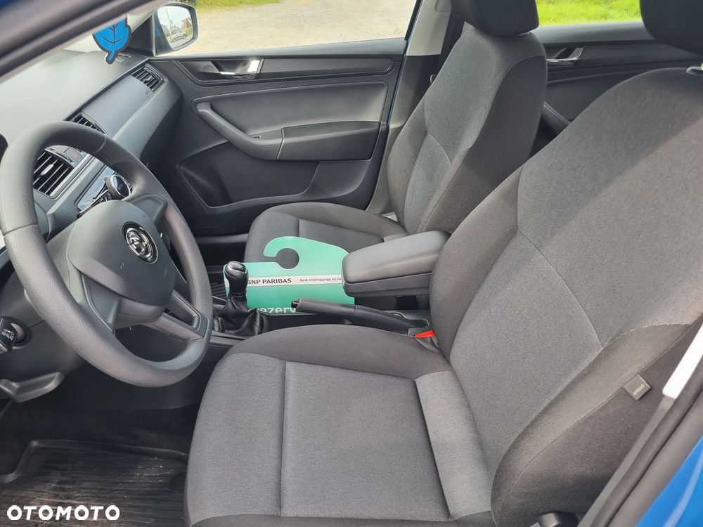 Skoda RAPID 1.0 TSI Ambition - 16