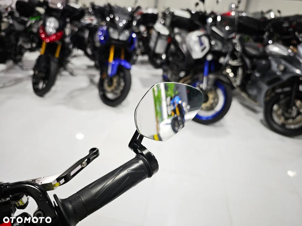 Yamaha MT - 13