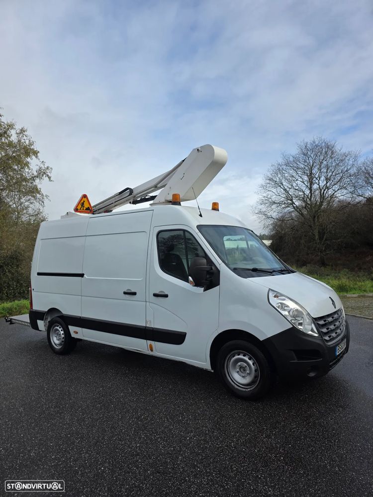 Renault Master Plataforma Elevatória - 3