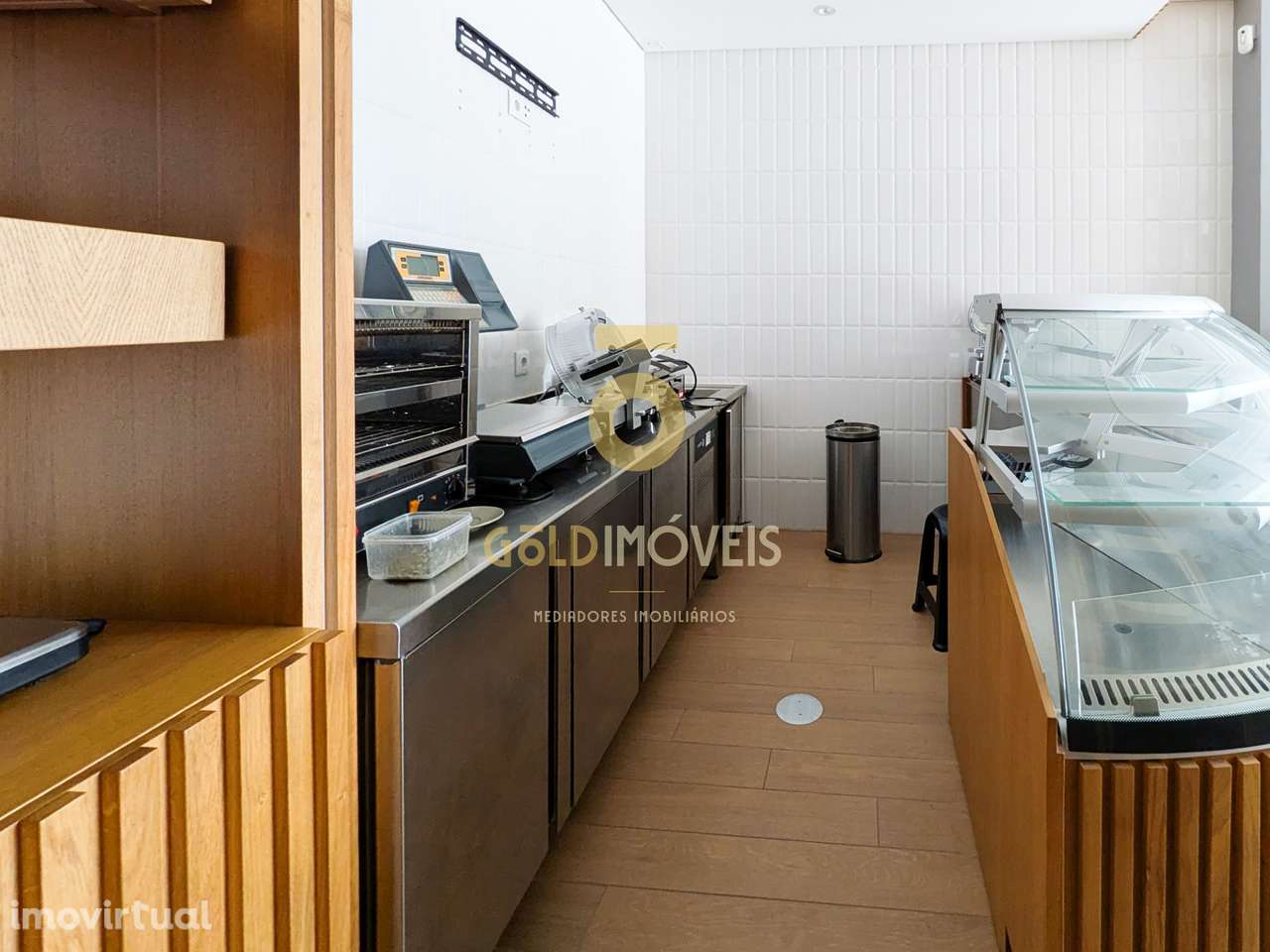 Padaria / Pastelaria  Trespasse em Alpendorada, Várzea e Torrão,Marco - Grande imagem: 4/11