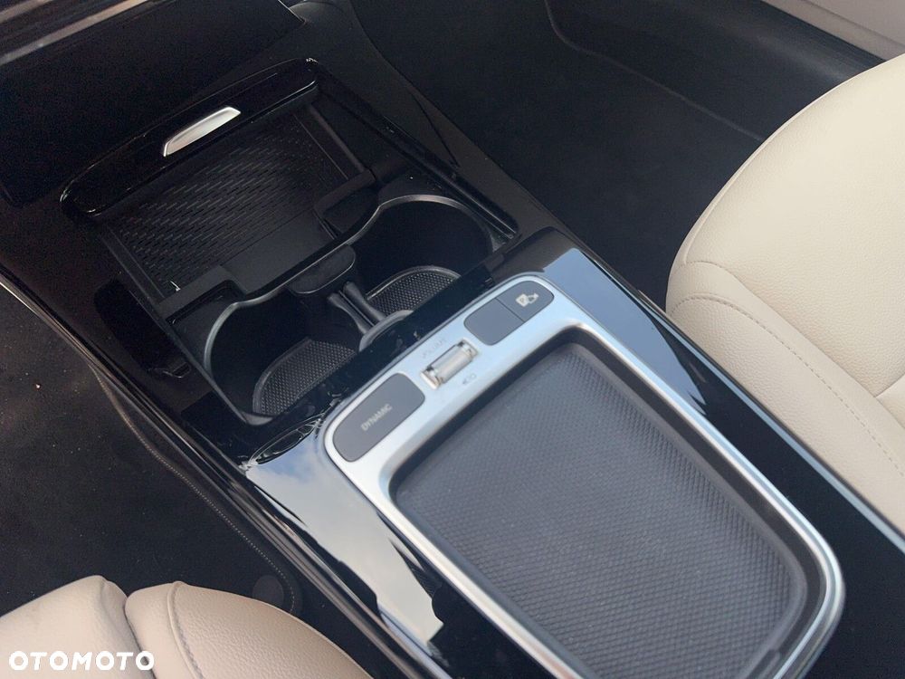 Mercedes-Benz Klasa A 200 Progressive 7G-DCT - 16