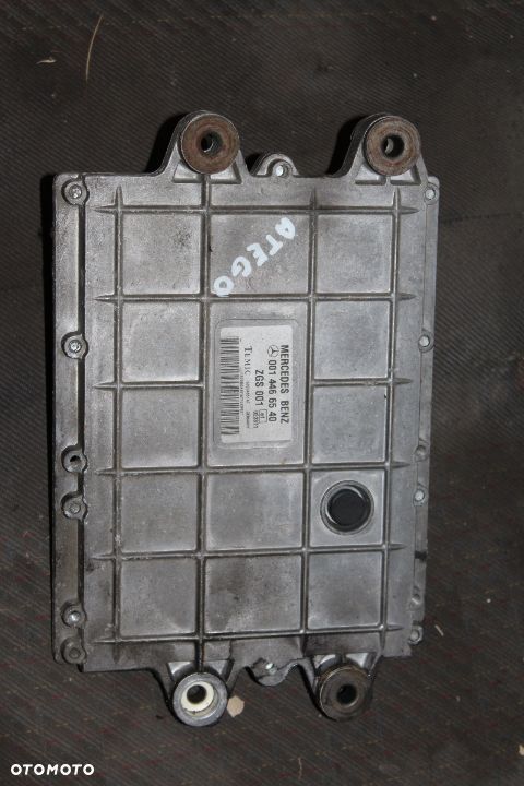 mercedes atego komputer silnika A0644478540 A0414472840 - 9