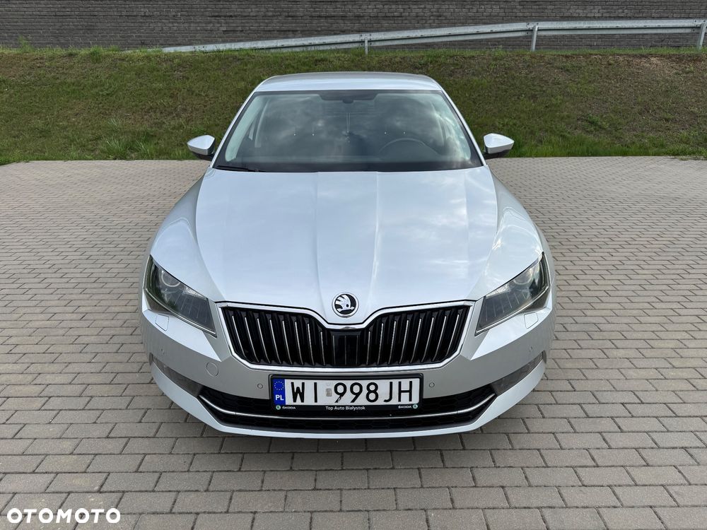 Skoda Superb 2.0 TDI Ambition DSG7 - 2