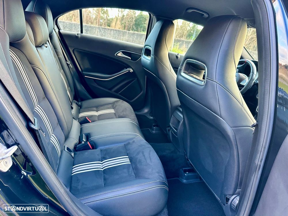 Mercedes-Benz A 180 CDI 7G-DCT AMG Line - 29