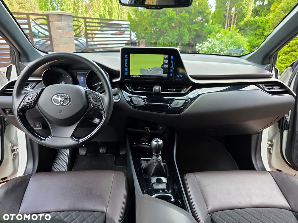 Toyota C-HR 1.2 T Prestige - 32