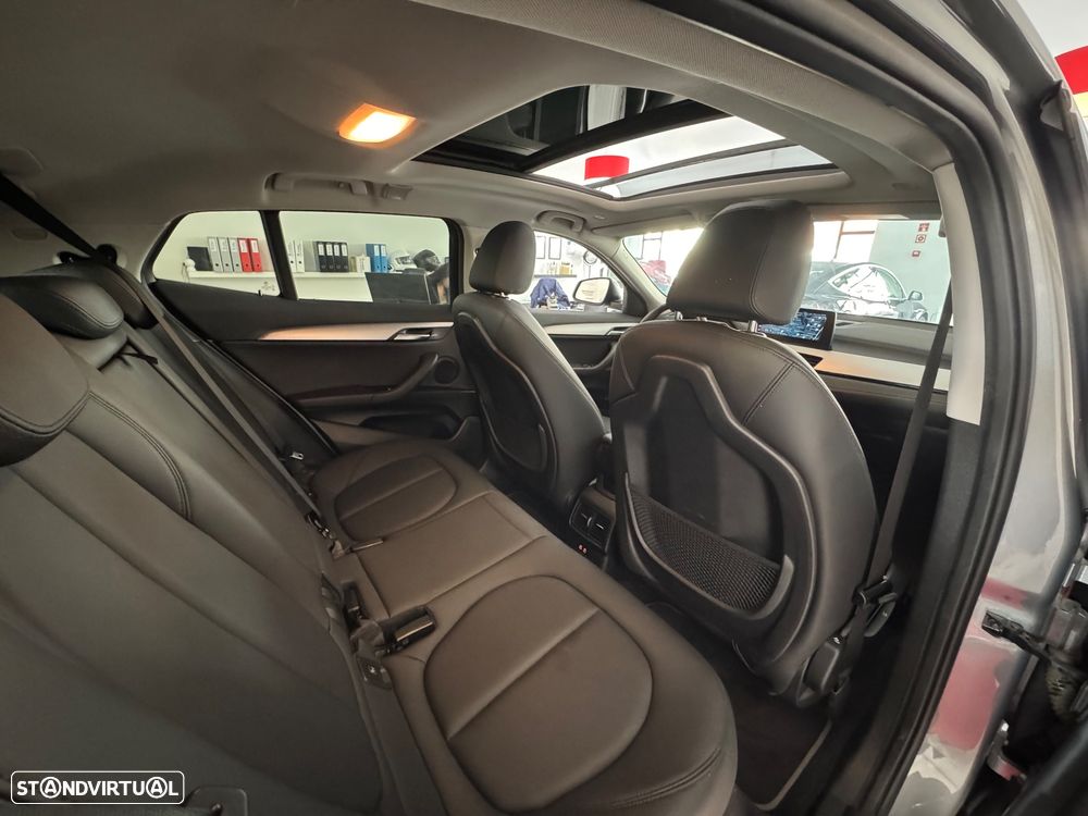 BMW X2 25 e xDrive - 22