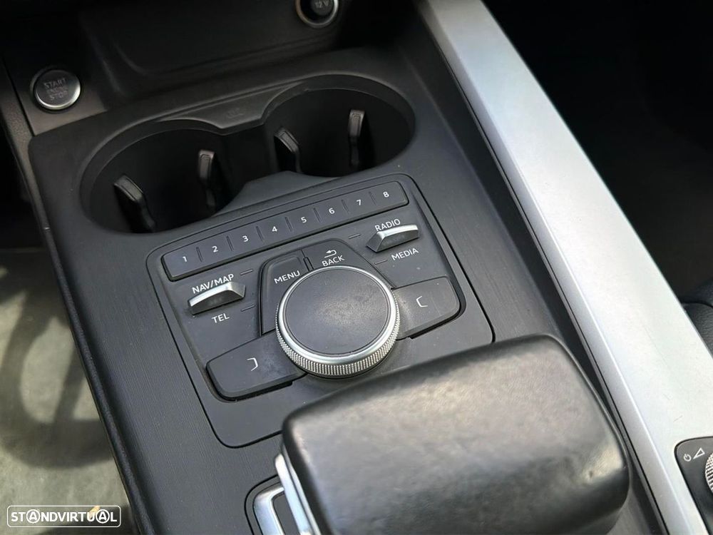 Audi A4 Avant 2.0 TDI S tronic - 17