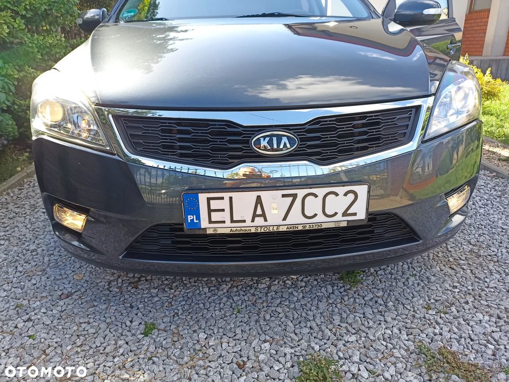 Kia Ceed - 3