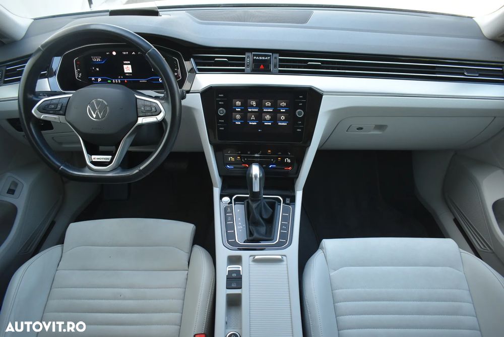 Volkswagen Passat 2.0 TSI ACT OPF DSG 4Mot Highline - 19
