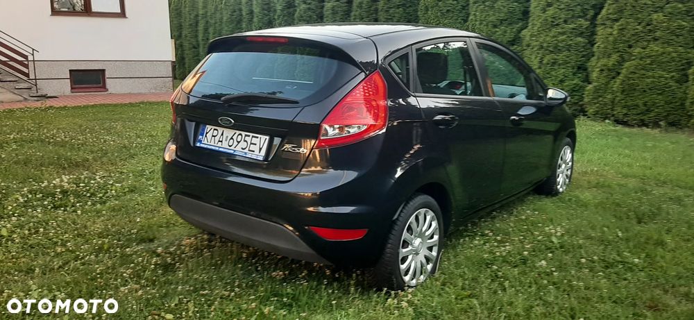 Ford Fiesta - 16