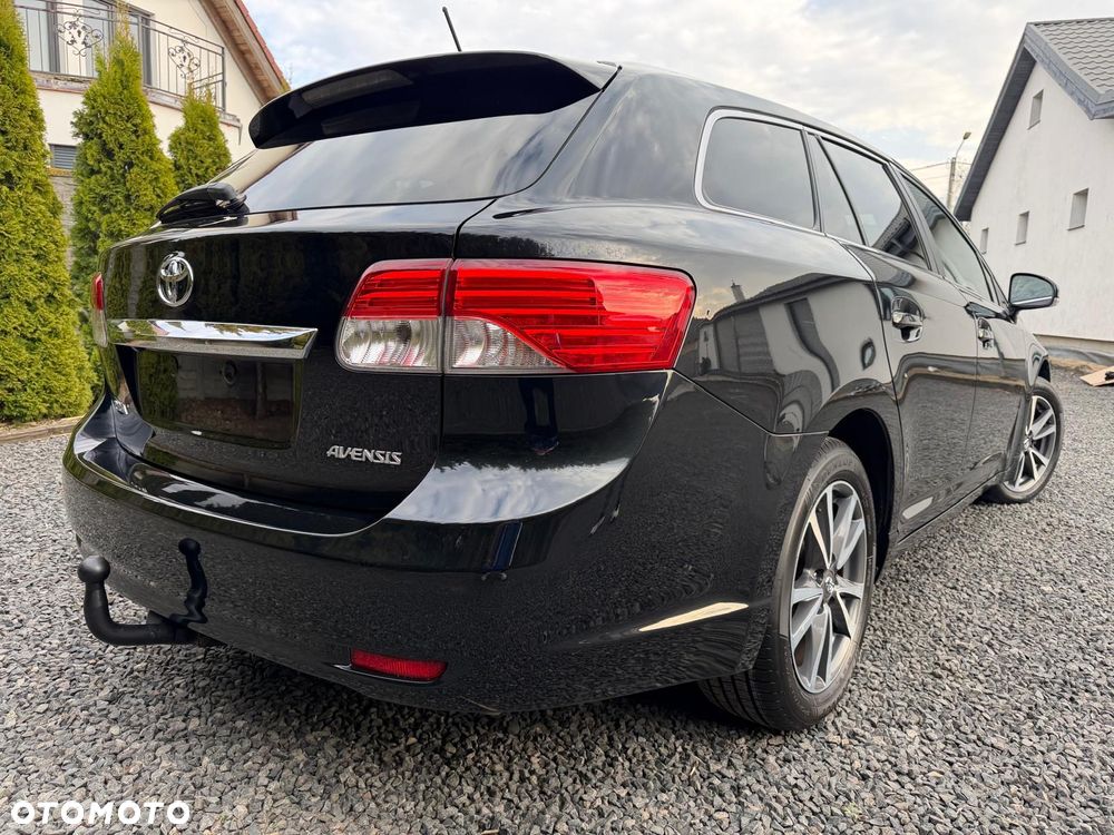 Toyota Avensis 1.8 Executive - 26