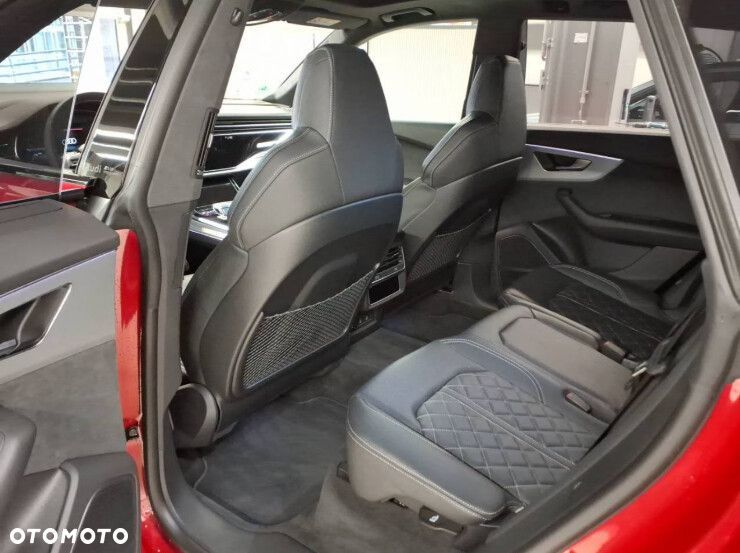 Audi SQ8 - 21