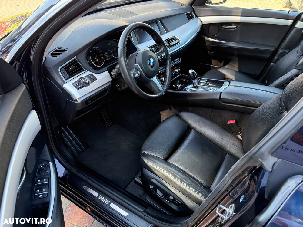 BMW Seria 5 530d xDrive - 10