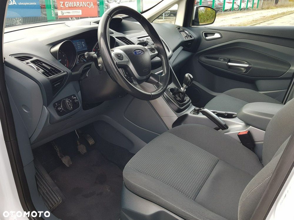 Ford C-MAX - 10