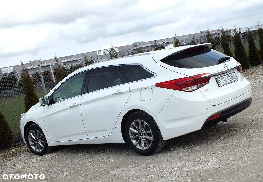 Hyundai i40 i40cw 1.6 Fifa World Cup Edition - 3