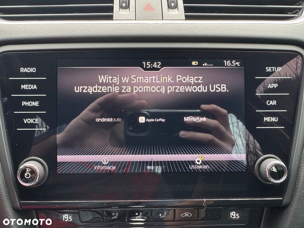 Skoda Octavia 2.0 TDI Ambition DSG - 17