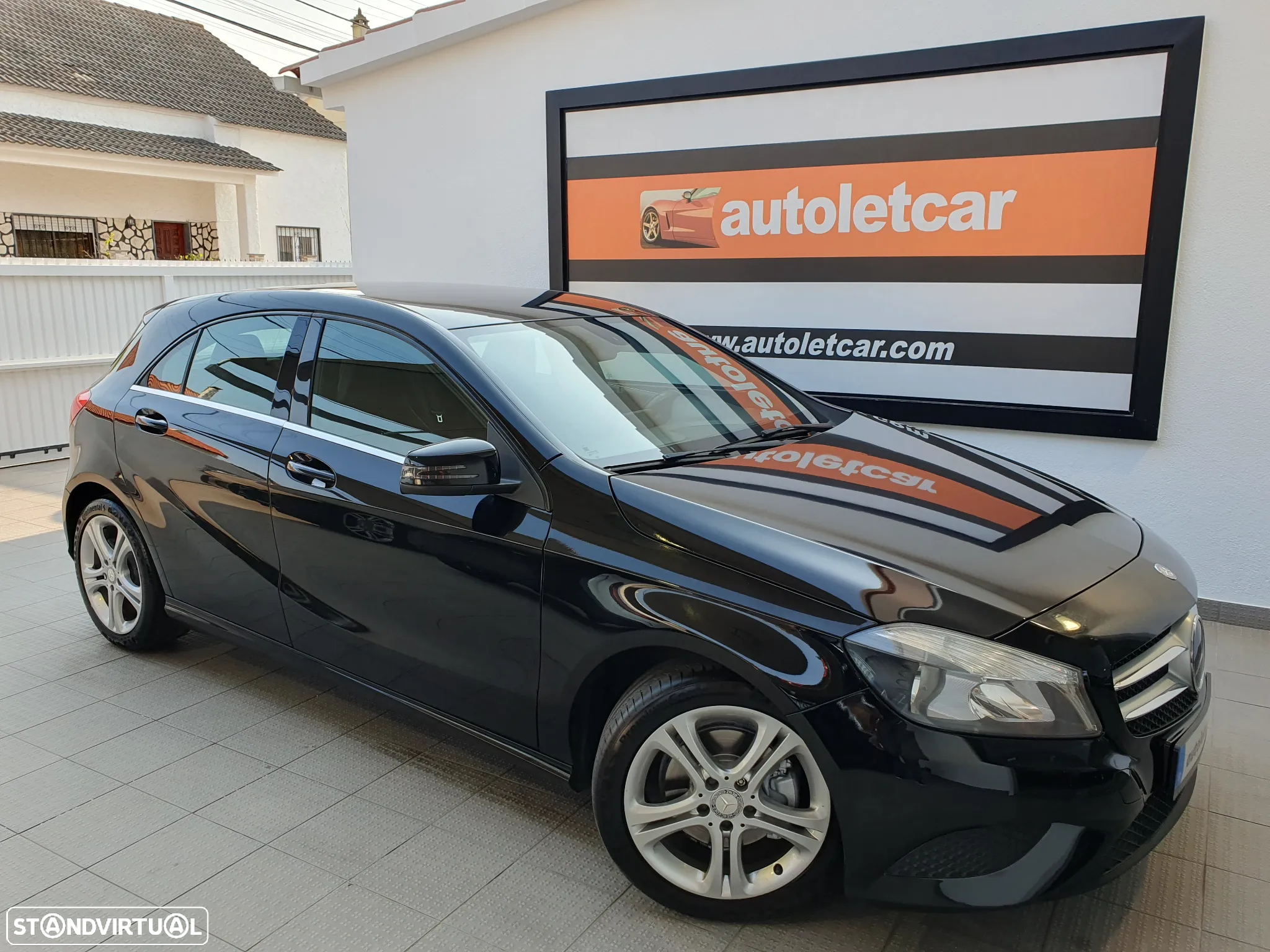 Mercedes-Benz A 200 CDI (BlueEFFICIENCY) 7G-DCT Urban - 23