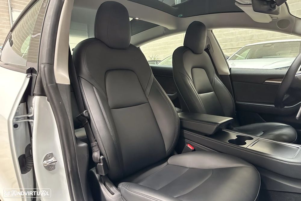 Tesla Model 3 Standard Range Plus RWD - 11