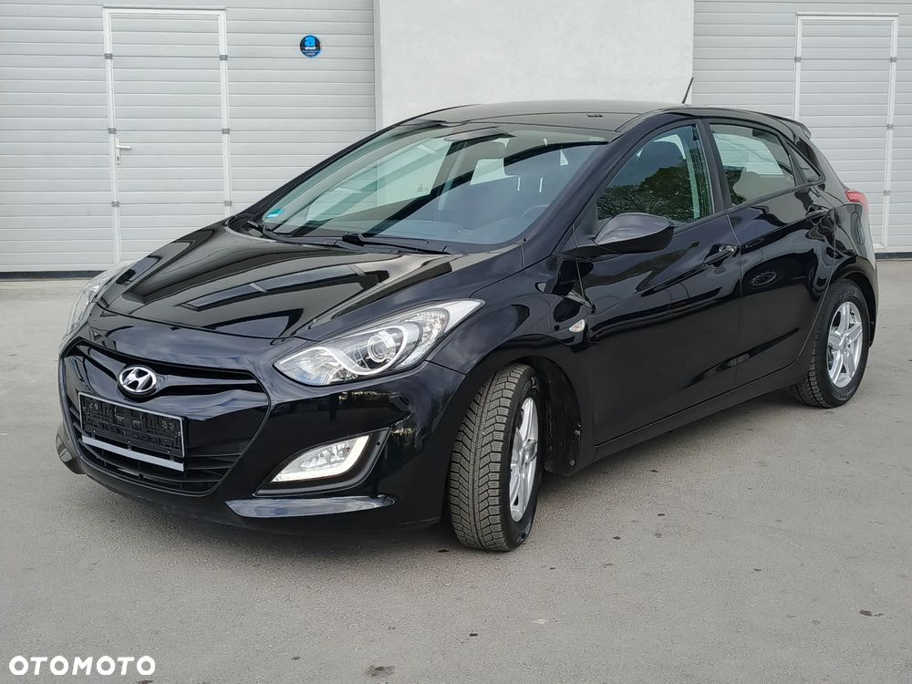 Hyundai i30 i30cw 1.4 Fifa World Cup Edition - 16