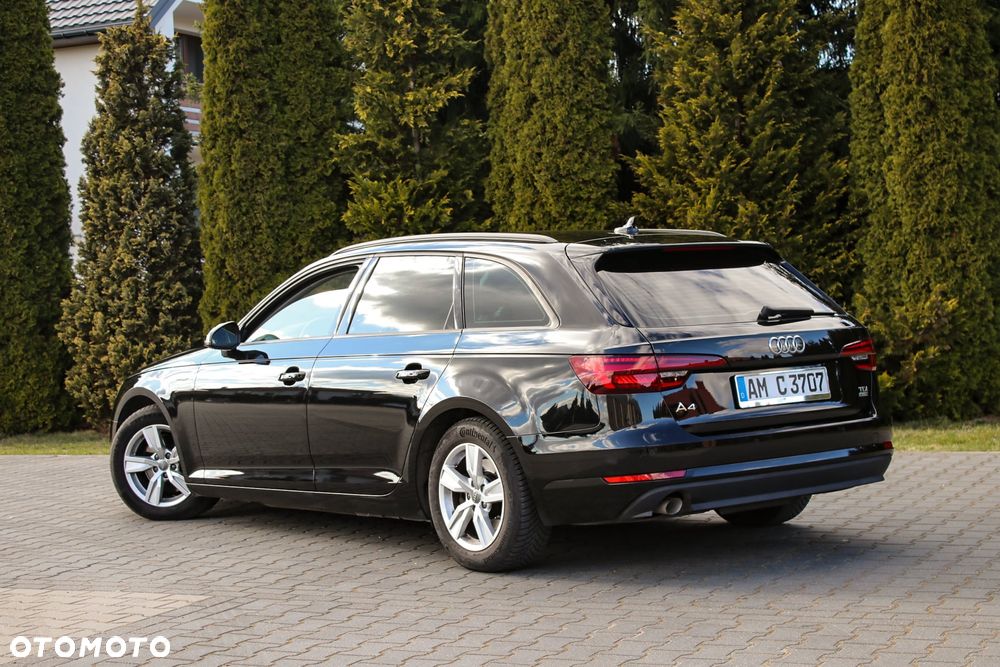 Audi A4 Avant 2.0 TDI S tronic - 17