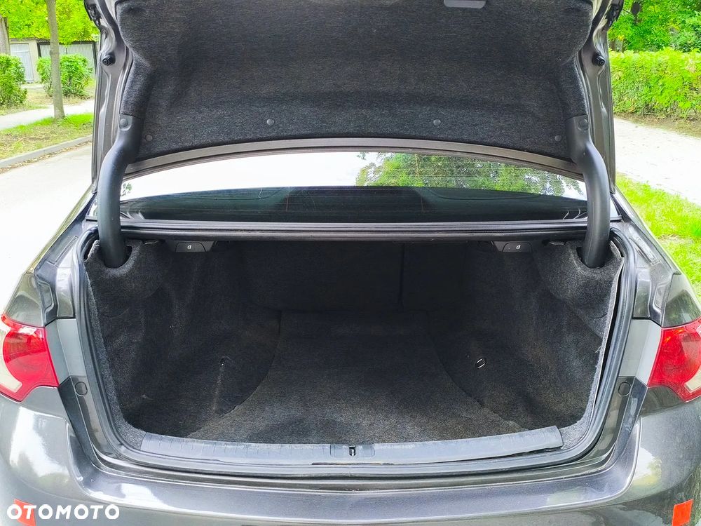 Honda Accord 2.2d Executive Nav+ACC - 18