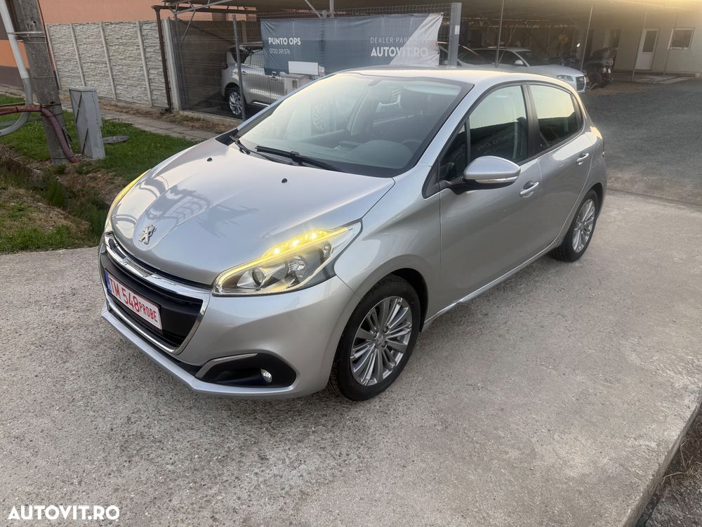 Peugeot 208 82 PureTech Style - 2