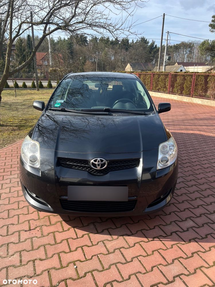 Toyota Auris - 1