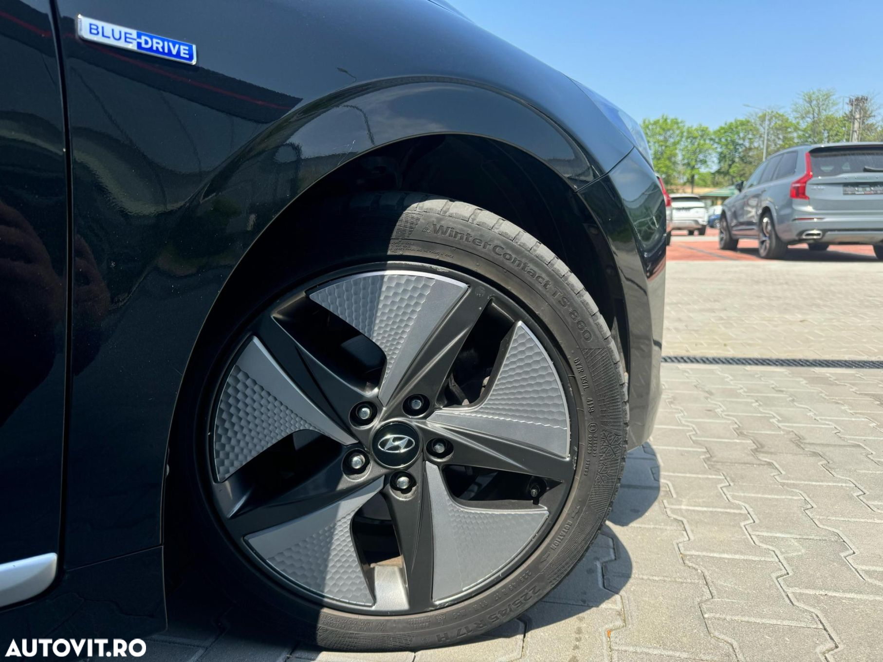 Hyundai IONIQ - 35