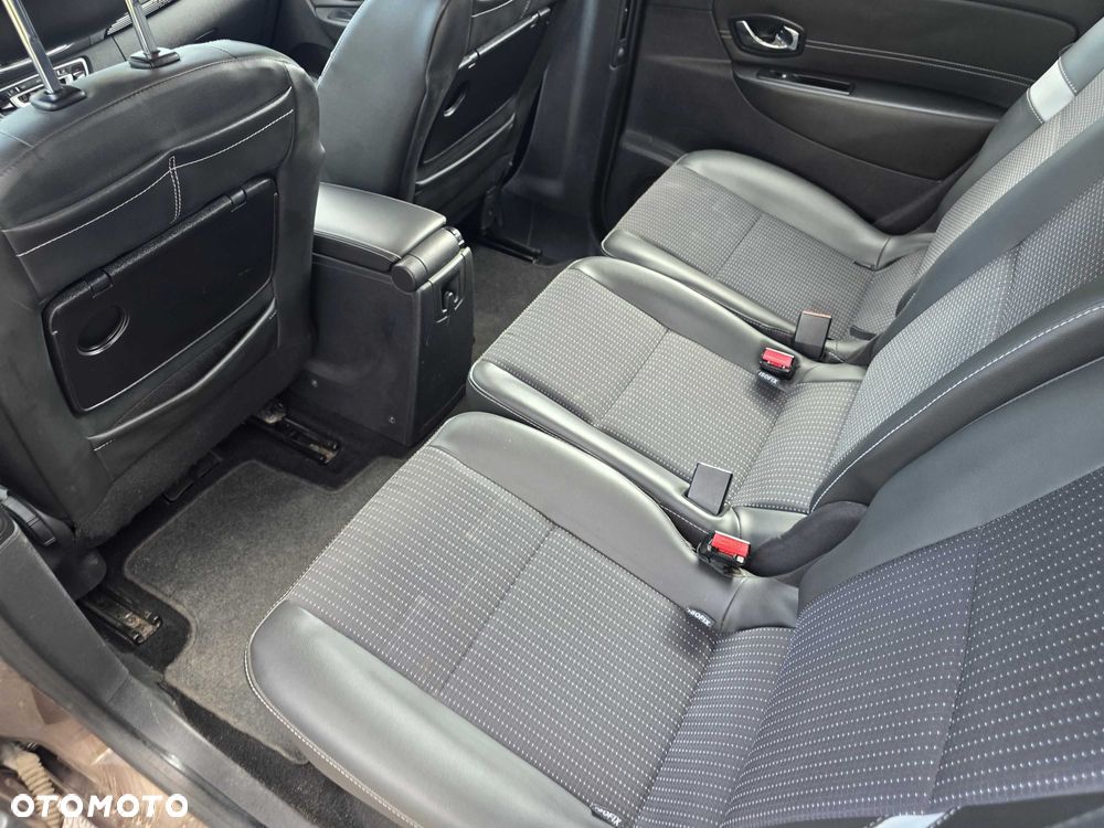 Renault Scenic - 7