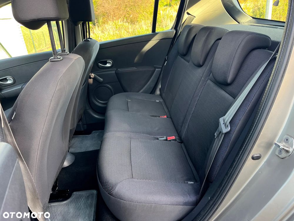 Renault Clio 1.6 16V Dynamique - 7