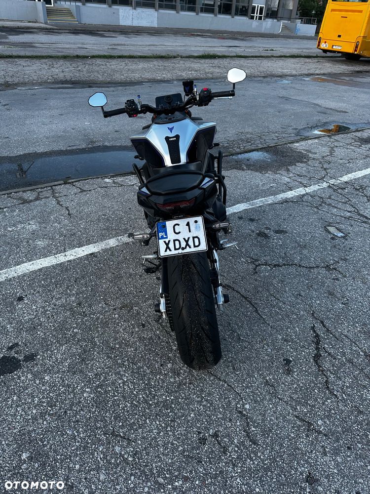 Yamaha MT - 8