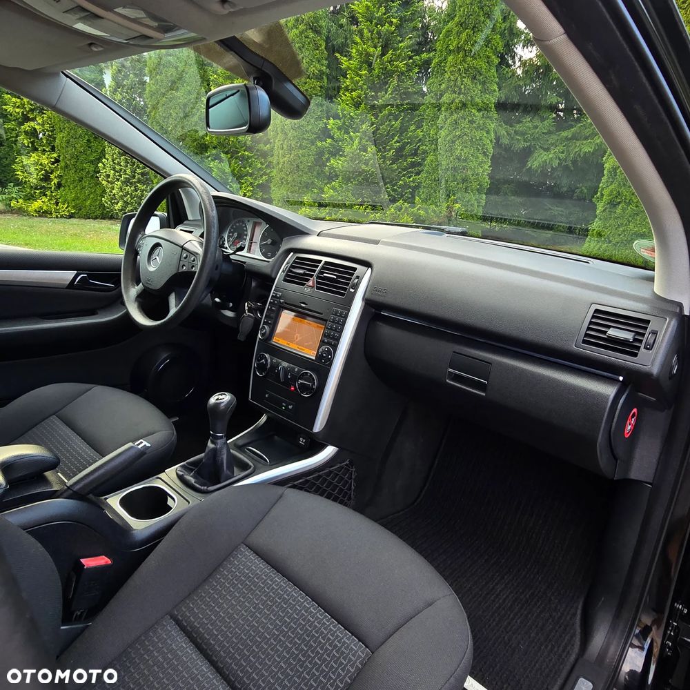 Mercedes-Benz Klasa B 170 BlueEFFICIENCY - 27